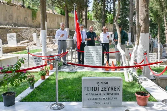 Ferdi Zeyrek vefatının 52. gününde dualarla anıldı –  Ankara Haber