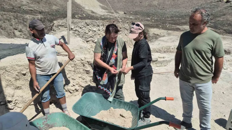 Trakya’nın en büyük antik tiyatrosunda kazılar sürüyor –  Ankara Haber