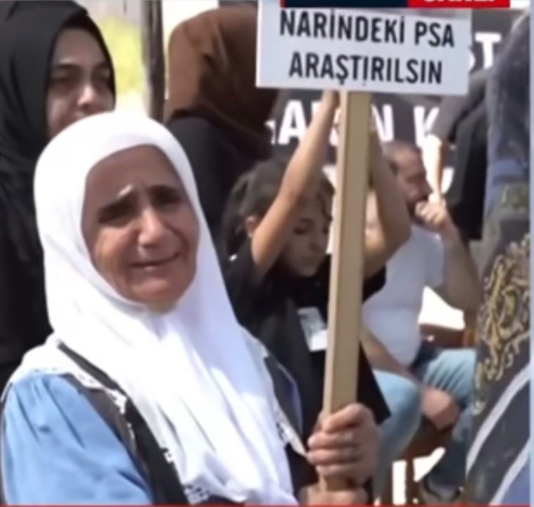 Narin Güran için bir mum II: Bir Kör İnanç, Bir Görünmez Şüpheli, Üç Hikâye